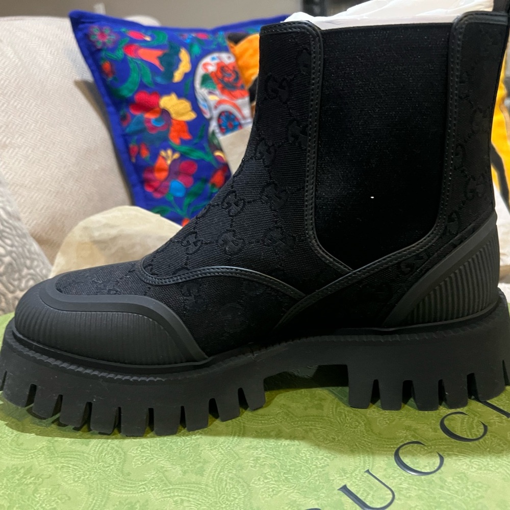 Gucci Black Textured Ankle Boots men’s 8.5 - Picture 5 of 7